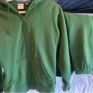 Aritzia boyfriend Zip-Up Hoodie & perfect fit pants